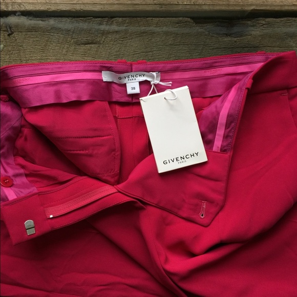 ♣️GIVENCHY Paris•Pants♣️ - Picture 10 of 14
